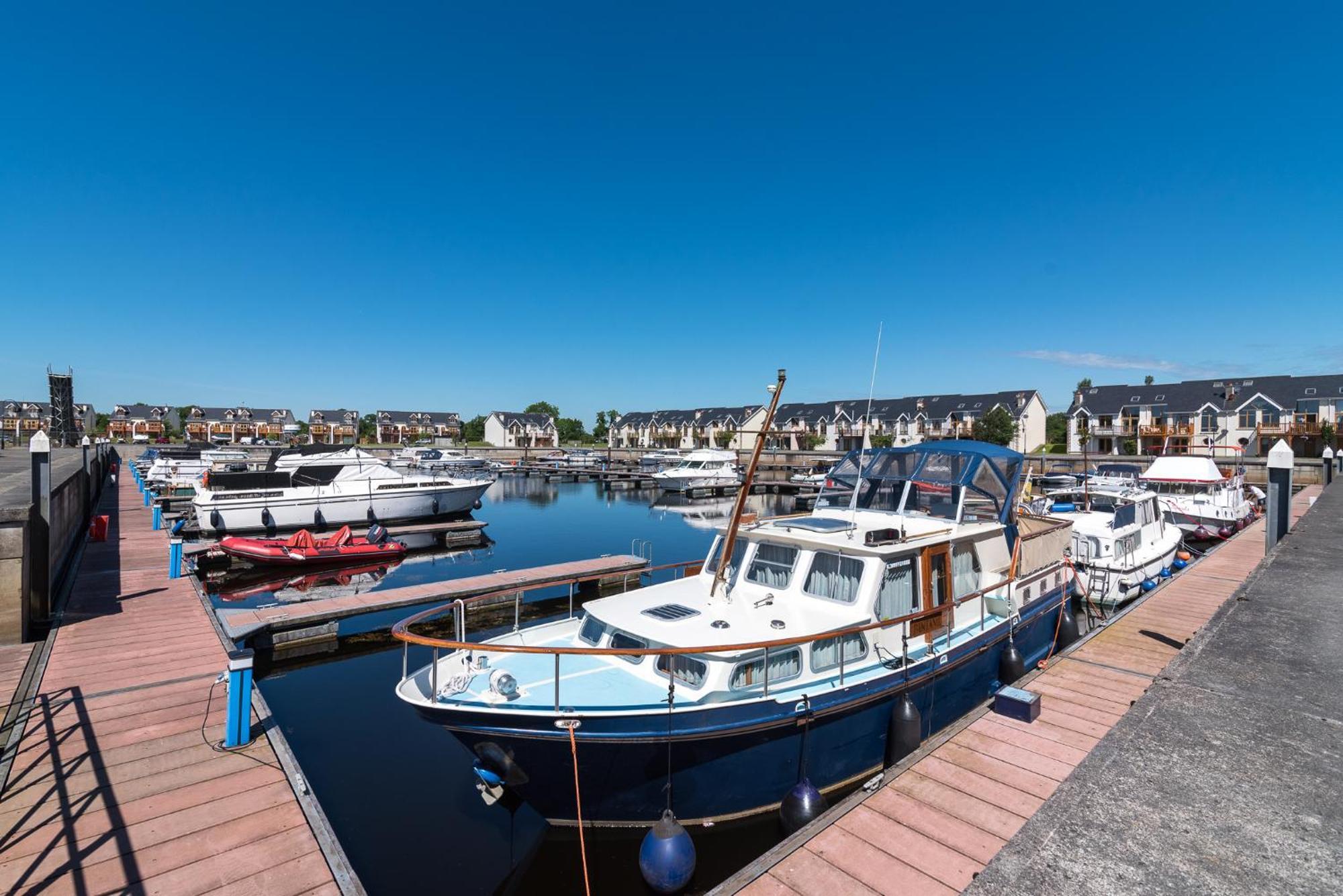 Shannonside - Stylish 5 Bed Marina Home & 40Ft Mooring Termonbarry Zewnętrze zdjęcie